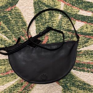 House of Harlow 1960 Black Leather Women's half moon crossbody nwt